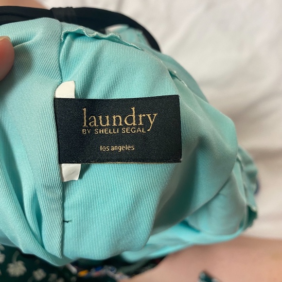 Laundry by Shelli Segal Kaleidoscope One-Piece - Picture 4 of 4